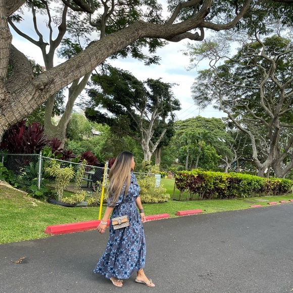 Meet your Posher, Kris! - Picture 3 of 17